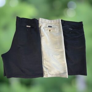 Chaps Golf Men’s Pleated Front Shorts Size 38 LOT OF 3! 2 Black/1 Beige